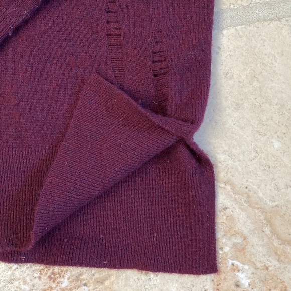 Cashmere crew Neck Sweater Womens M soft edgy Distressed Maroon streetwear - Picture 5 of 6
